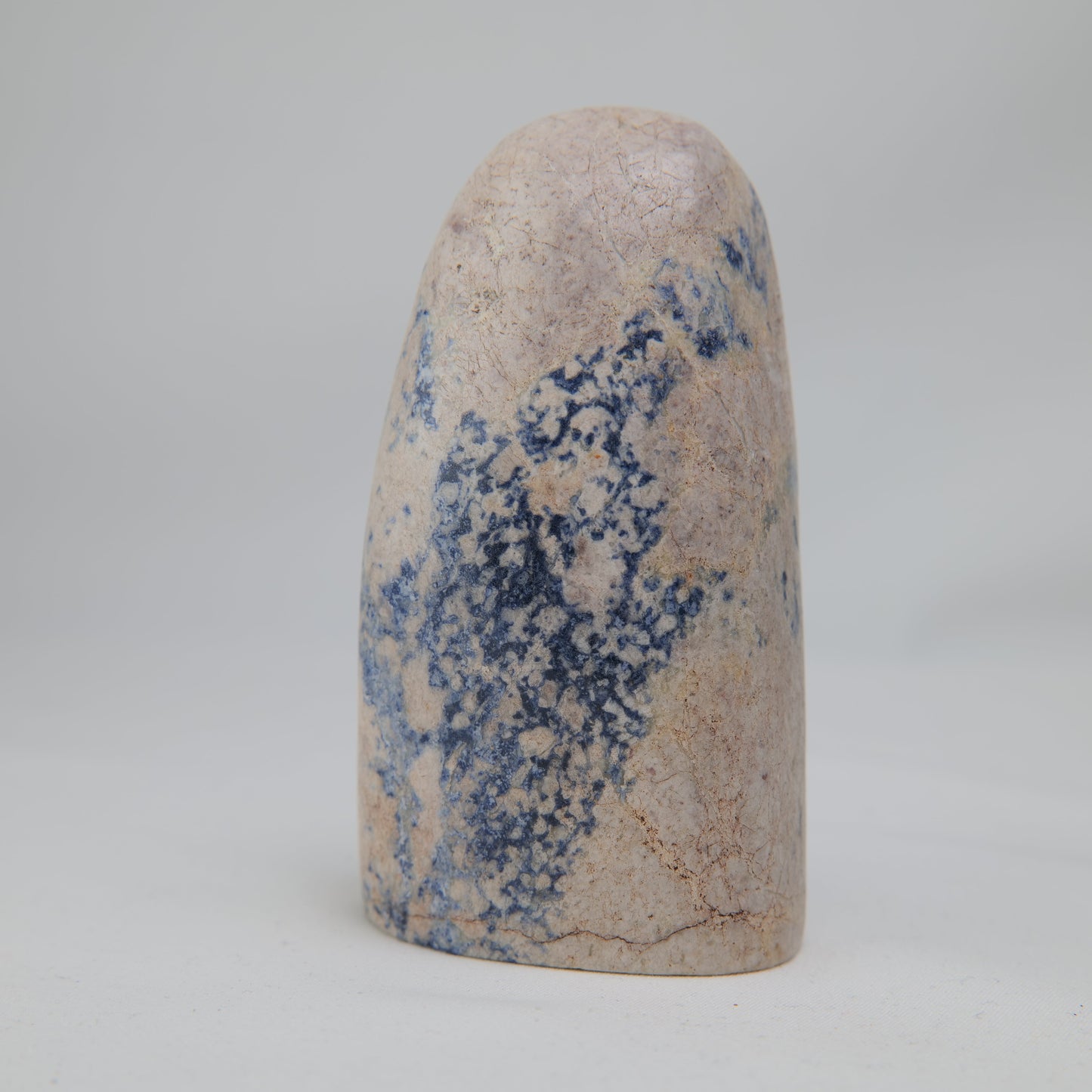 Sodalite in Feldspar Freeform — 296 g (90 mm) - Luna Panther