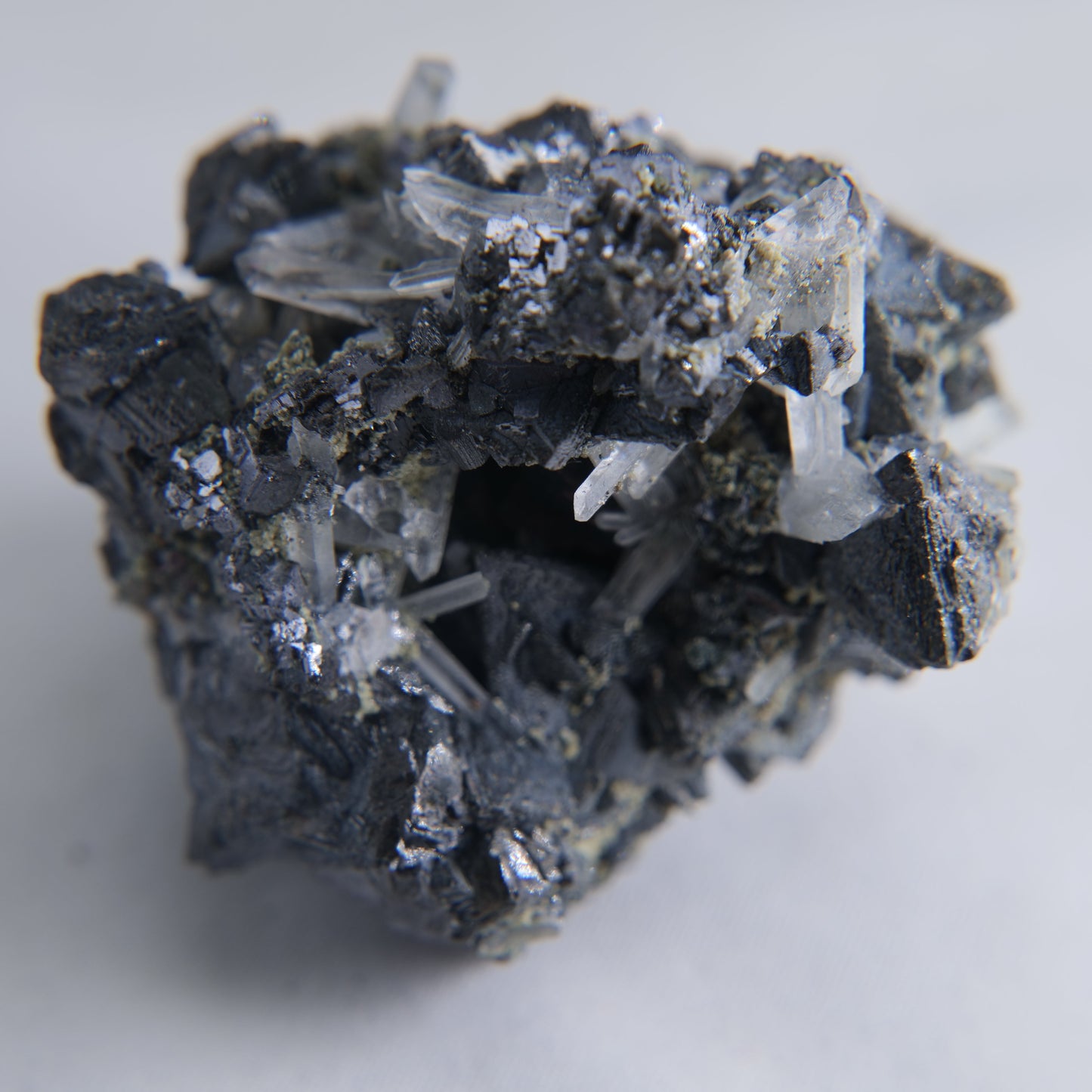 Sphalerite Galena Quartz Pyrite Specimen 130g - Luna Panther