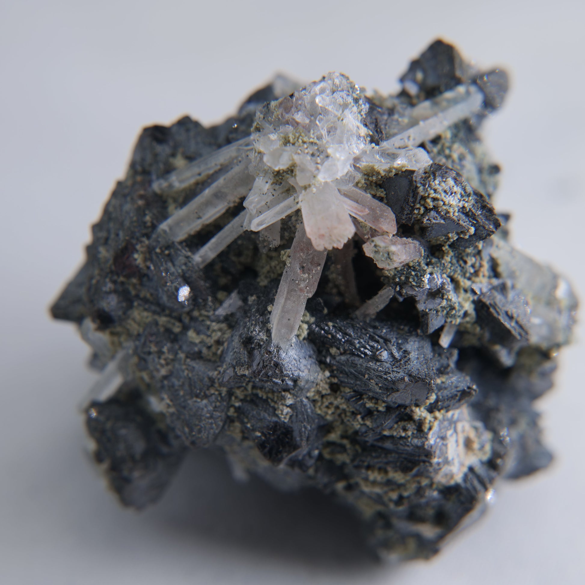 Sphalerite Galena Quartz Pyrite Specimen 130g - Luna Panther