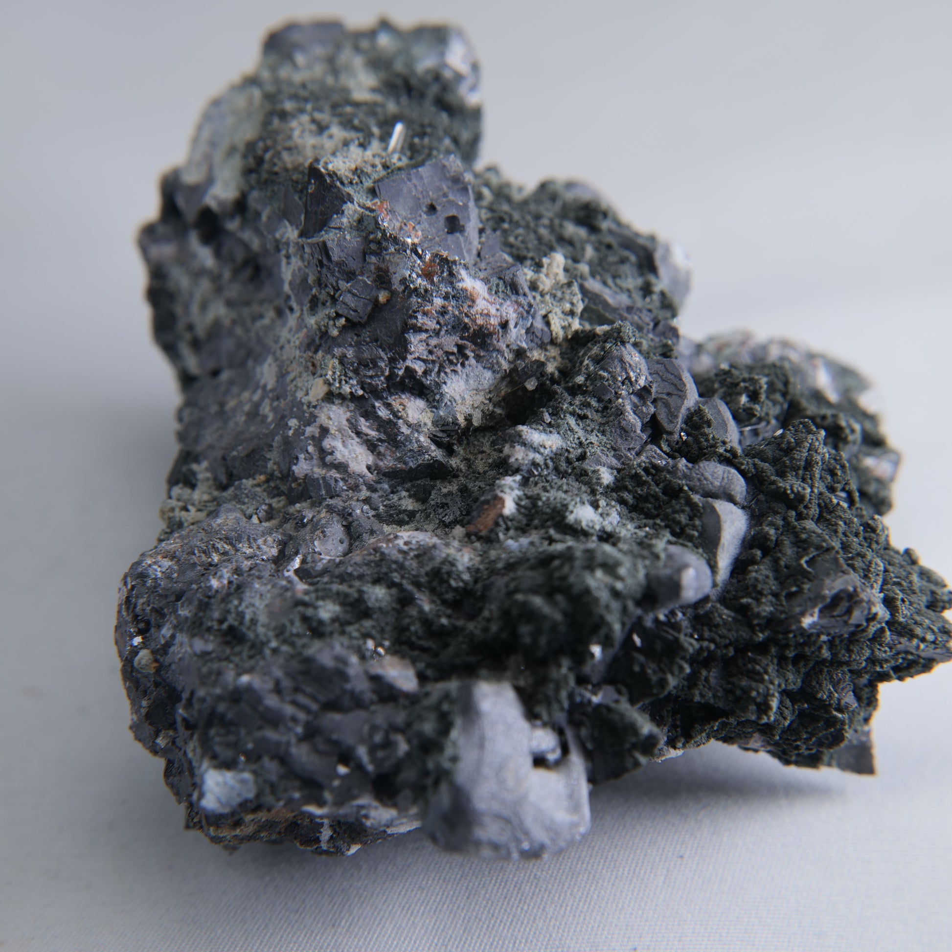 Sphalerite Galena Quartz Pyrite Specimen 551g - Luna Panther