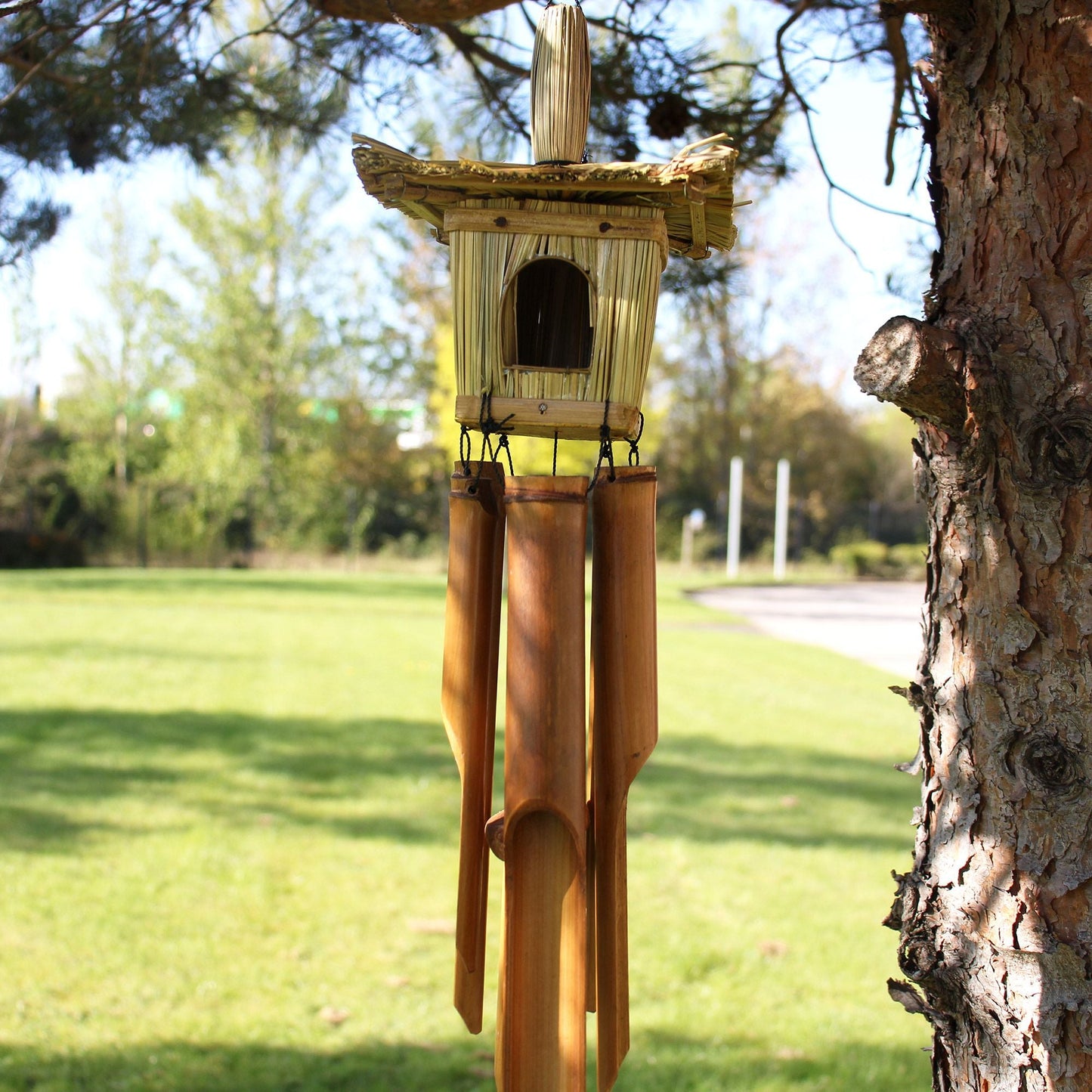 Square Seagrass Bird Box with Chimes 49x15cm - Luna Panther
