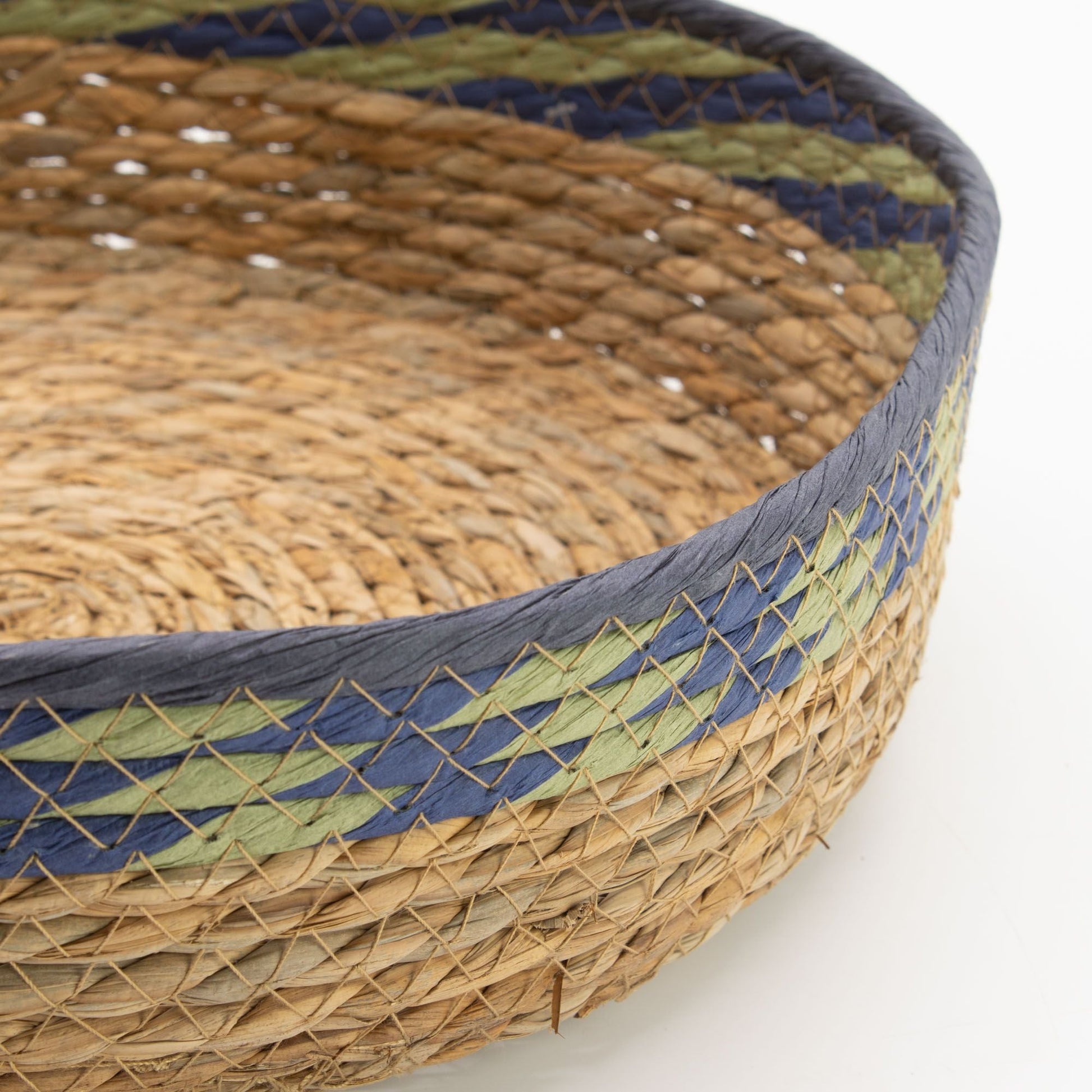 Straw & Seagrass Tray Baskets - Natural Green & Blue - Set of 3 detail view 5 at Luna Panther