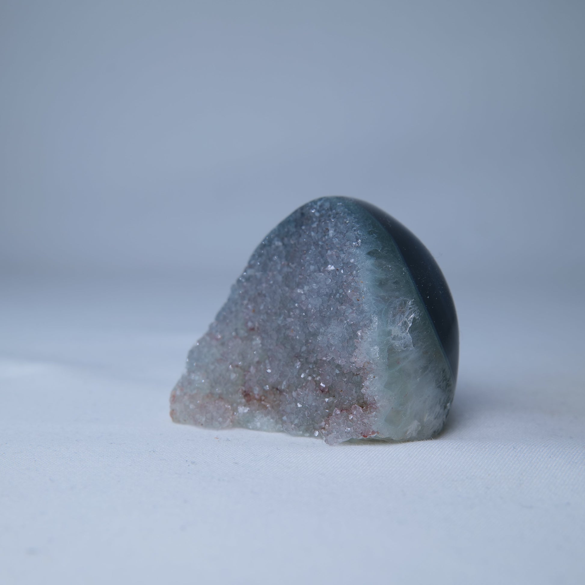 Sugar Amethyst Druzy 77g - Luna Panther