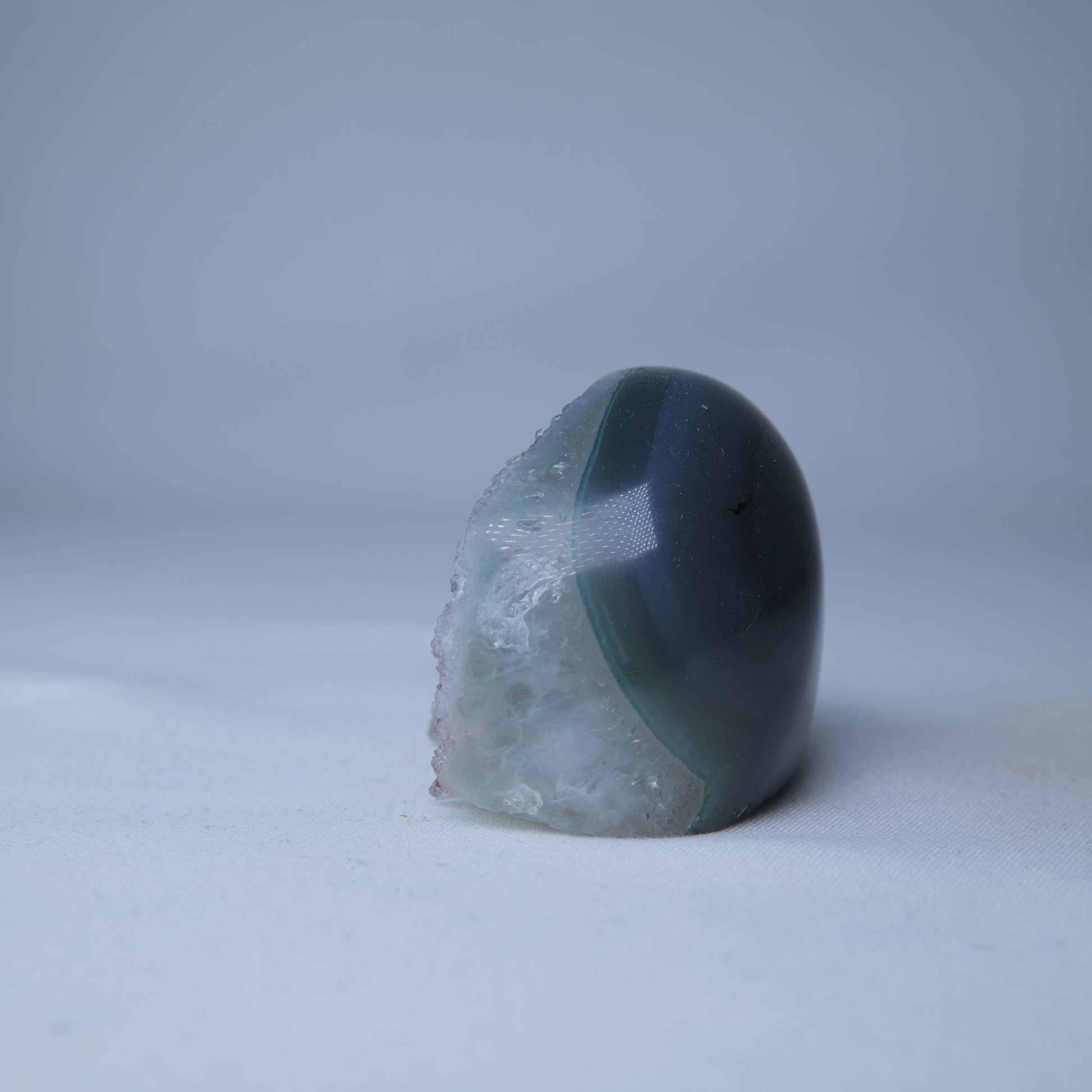 Sugar Amethyst Druzy 77g - Luna Panther