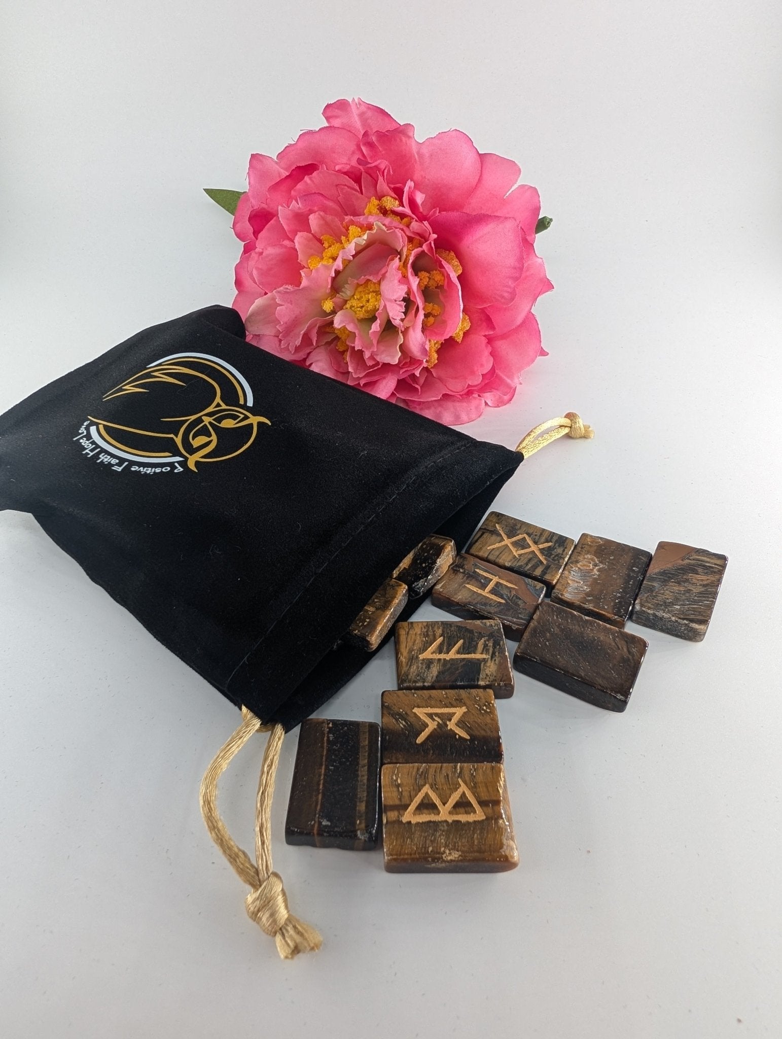 Polished Tiger Rune Set And Bag Polished Elder Futhark Runes featuring natural patterning and unique variations - Luna Panther