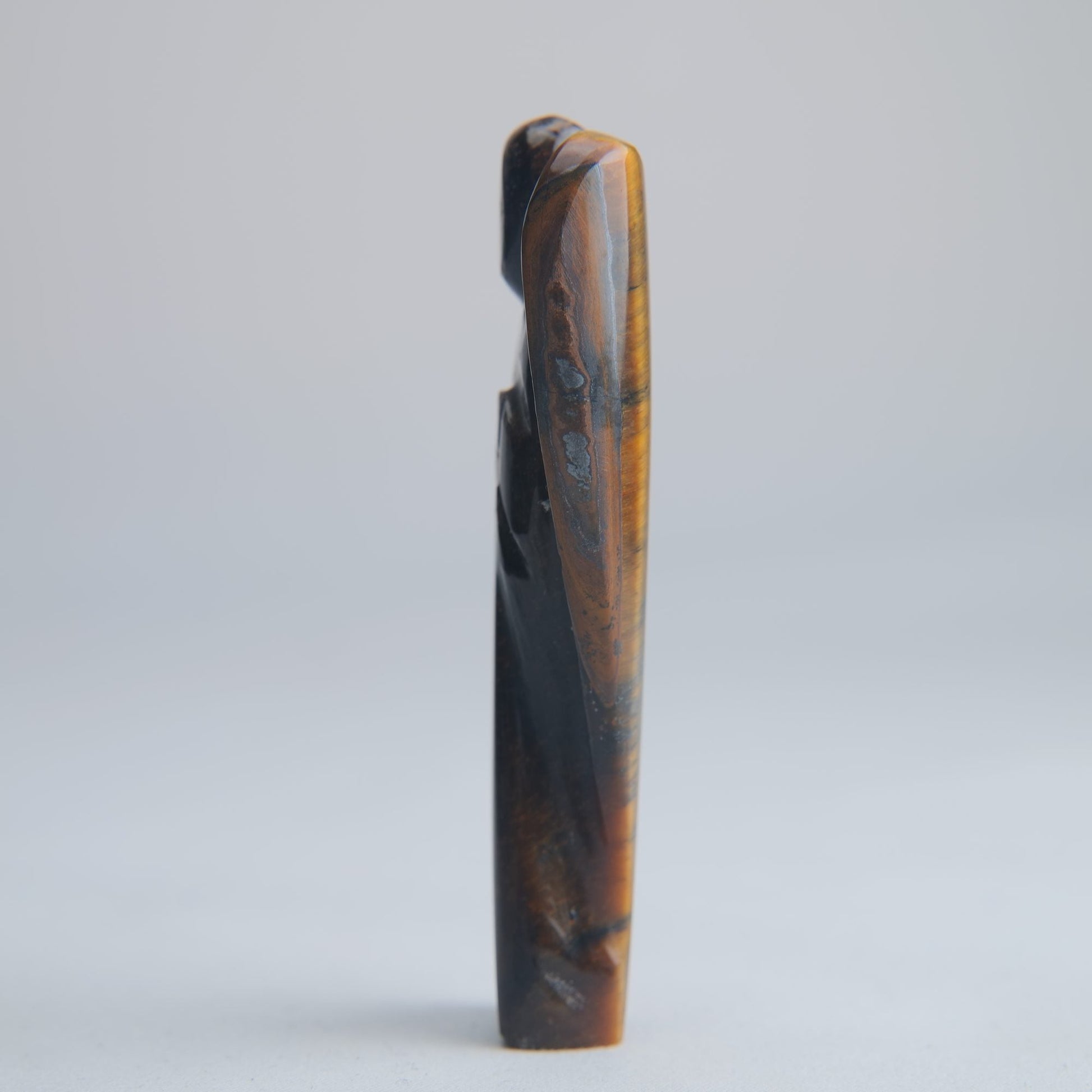 Tiger's Eye Angel Carving 43g 80mm - Luna Panther