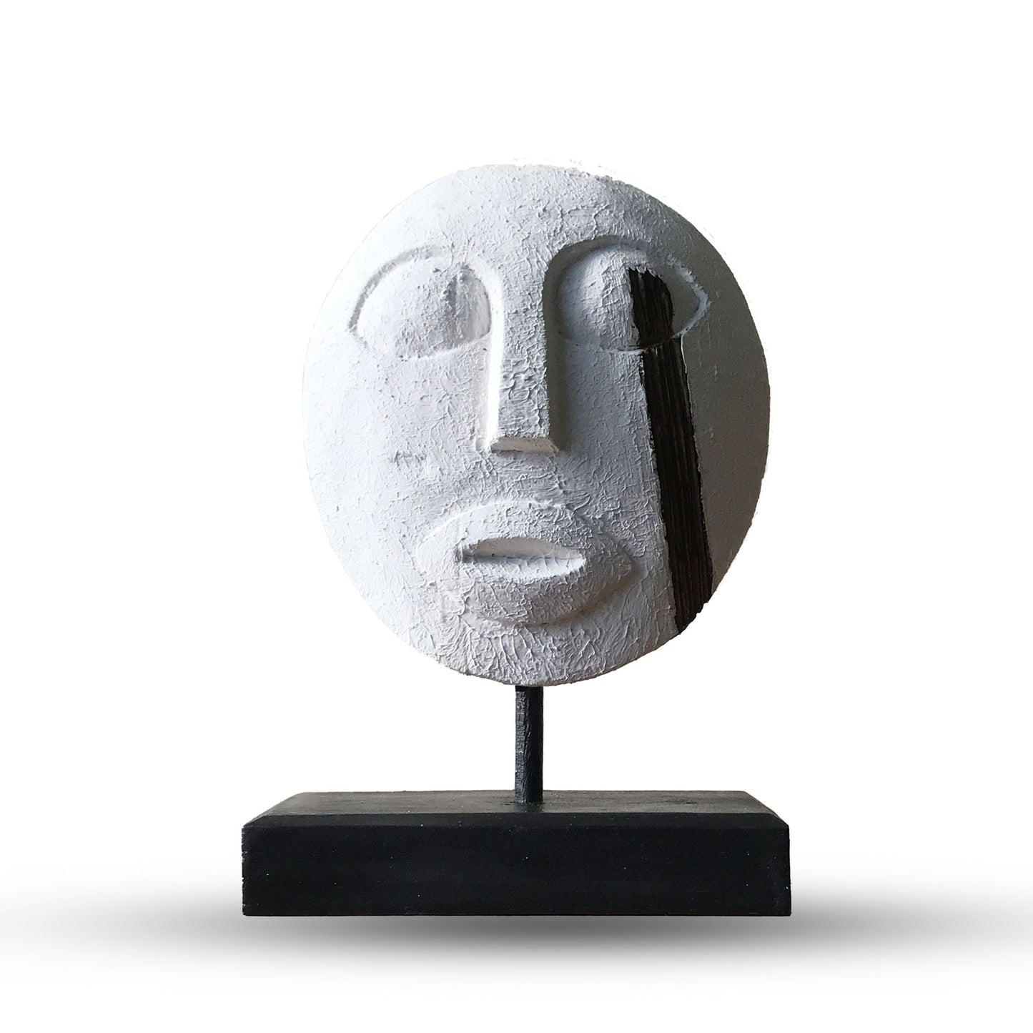 Timor Tribal Decorative Mask – White 27 × 20 cm — sculptures & statues, image 3 of 7.