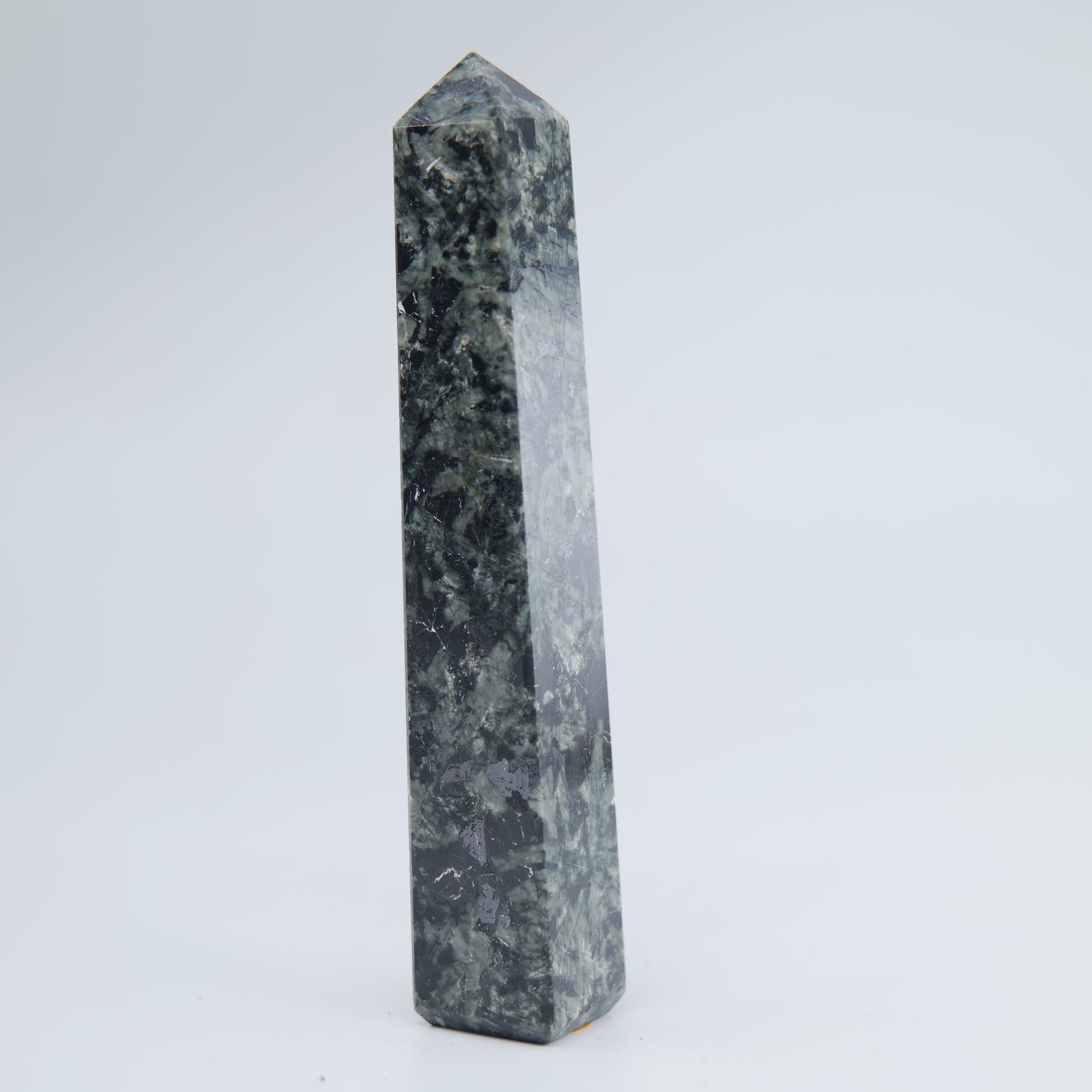 Tourmaline Flower Tower 80g - Luna Panther