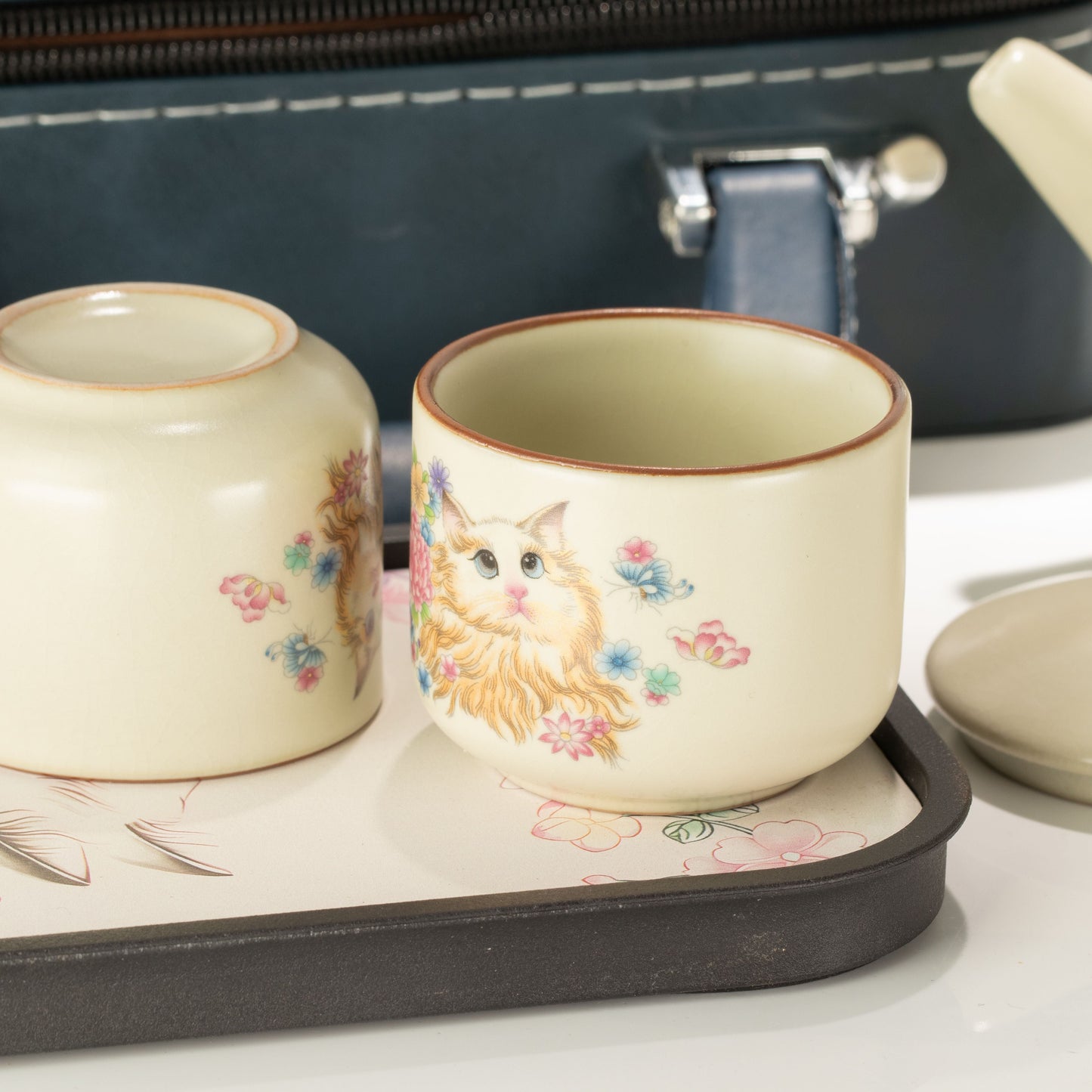 Travel Teapot Set & Two Cups – Cat Lover - Luna Panther