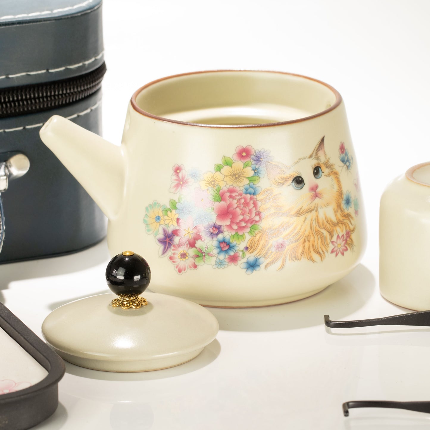 Travel Teapot Set & Two Cups – Cat Lover - Luna Panther