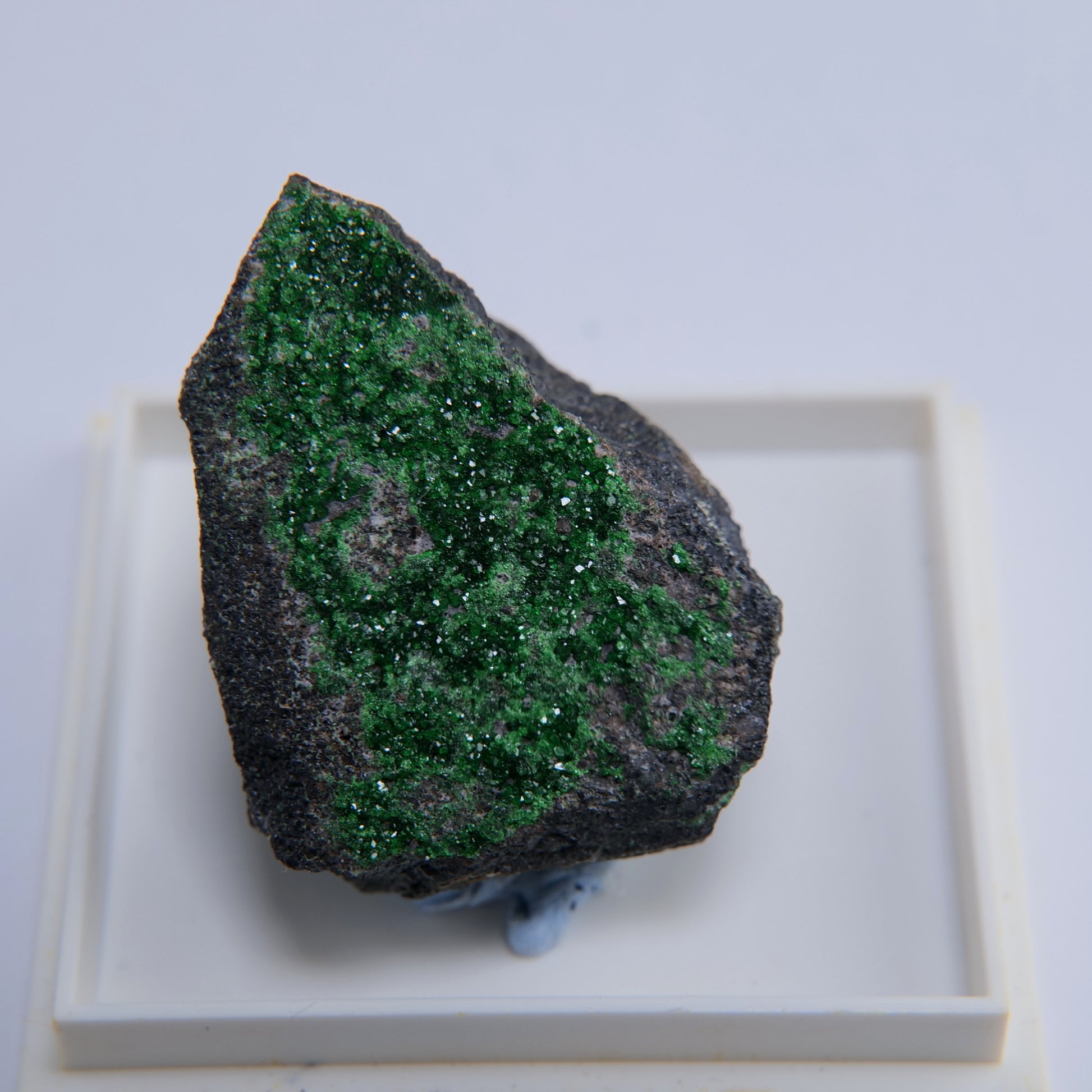 Uvarovite from Sarany, Russia - 15g