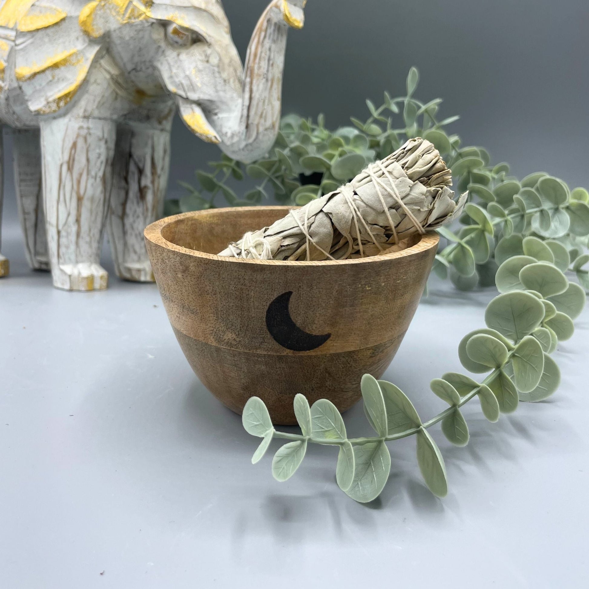 Wooden Smudge and Ritual Offerings Bowl - Three Moons - 11x7cm - Luna Panther