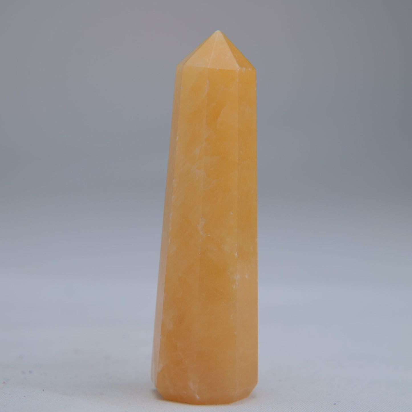 Yellow Banded Calcite Tower 70mm 42g - Luna Panther